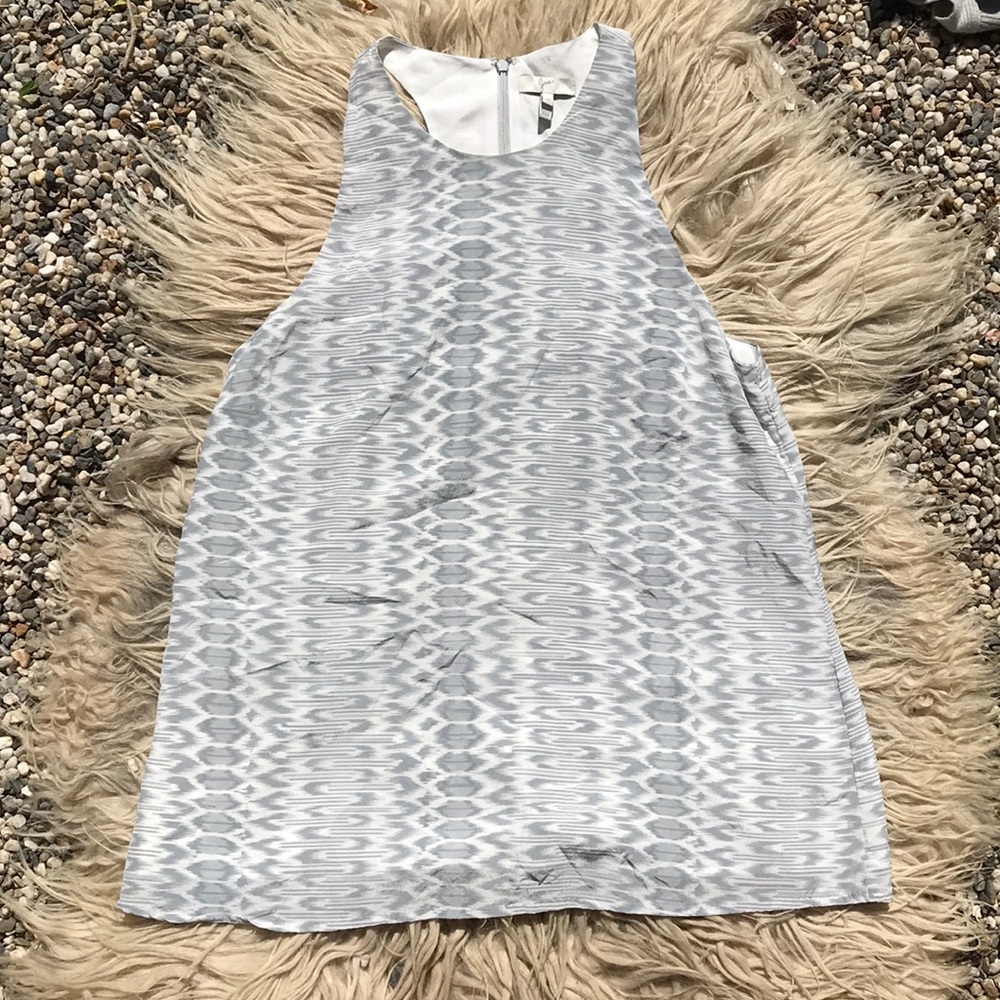 Joie White and Light Gray Patterned Tank Top
